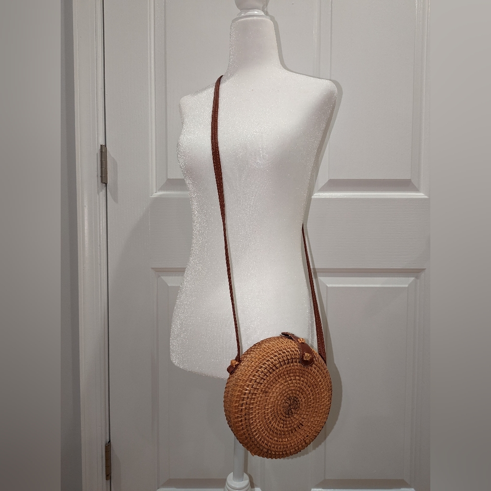 Boho Round Woven Crossbody Rattan Straw Shoulder Bag